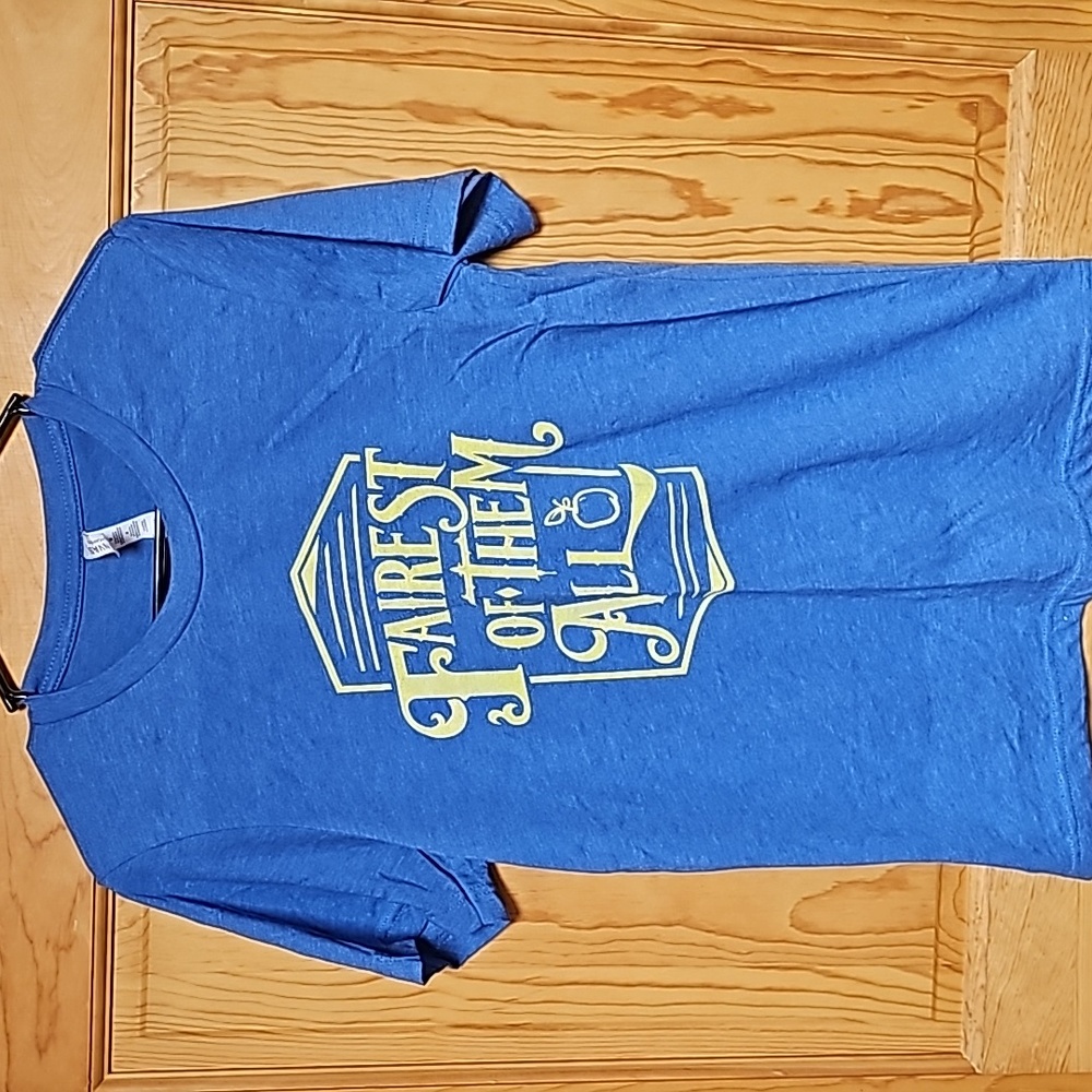 Snow White Fairest of Them All t-shirt.